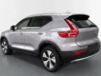 Nuevo Volvo XC40 Core 163 CV (119 kW) 2026 Gris / plata SUV