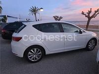 Usado Seat Leon Ecomotive 110 CV (80 kW) 2015 Blanco Berlina