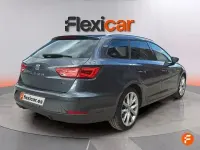 Usado Seat Leon FR 150 HP (110 kW) 2019 Cinzento