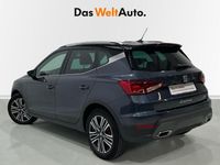 Usado Seat Arona FR 115 CV (84 kW) 2024 Gris SUV
