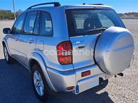Usado Toyota RAV4 129 CV (94 kW) 2000 Gris / plata Familiar