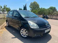 Usado Toyota Corolla Verso Luna 129 CV (94 kW) 2005 Negro Monovolumen