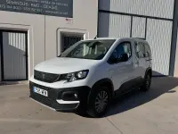 Usado Peugeot Rifter Business-Line 100 CV (73 kW) 2023 Blanco Monovolumen