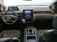 Usado Hyundai Staria 226 CV (166 kW) 2025 Gris Monovolumen