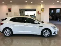 Usado Renault Mégane II Business 116 CV (85 kW) 2022 Blanco Berlina