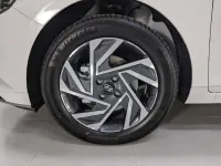 Usado Hyundai i20 99 CV (72 kW) 2025 Utilitario