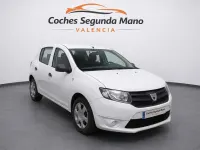 Usado Dacia Sandero 75 CV (55 kW) 2016 Blanco Utilitario