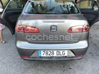Usado Seat Cordoba Stylance 100 CV (73 kW) 2005 Gris / plata Berlina