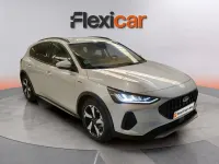 Usado Ford Focus Active 155 CV (114 kW) 2024 Blanco Berlina