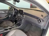 Usado Mercedes A180 Style 122 CV (89 kW) 2014 Blanco Utilitario