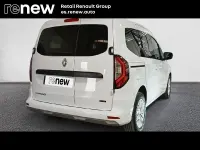 Usado Renault Kangoo Equilibre 88 kW (120 CV) 2024 Blanco Monovolumen