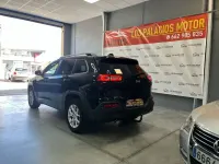 Usado Jeep Cherokee Longitude 140 CV (102 kW) 2015 Negro SUV