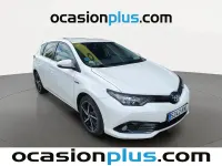 Usado Toyota Auris 136 CV (100 kW) 2018 Blanco
