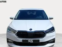 Usado Skoda Fabia Selection 116 CV (85 kW) 2025 Blanco Utilitario