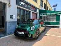 Usado Mini John Cooper Works 231 CV (169 kW) 2022 Verde Utilitario