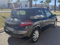 Usado Renault Mégane II Dynamique 105 CV (77 kW) 2007 Negro Berlina