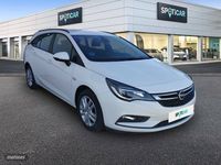 Usado Opel Astra Business 136 CV (100 kW) 2017 Blanco Familiar
