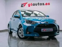 Usado Toyota Yaris Hybrid Active 116 CV (85 kW) 2021 Azul Berlina