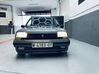Usado Renault R5 150 CV (110 kW) 1993 Gris Utilitario