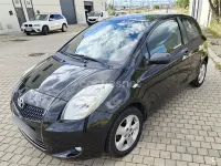 Usado Toyota Yaris 87 CV (63 kW) 2008 Negro Utilitario