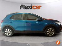 Usado Kia Stonic 84 CV (61 kW) 2023 Azul SUV