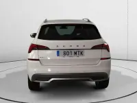 Usado Skoda Kamiq Sport 150 CV (110 kW) 2024 Blanco SUV