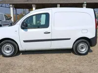 Usado Renault Kangoo 95 CV (69 kW) 2021 Blanco Monovolumen
