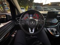 Usado Mercedes V250 Avantgarde 190 CV (139 kW) 2020 Gris / plata Monovolumen