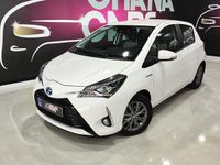 Usado Toyota Yaris Hybrid Active 100 CV (73 kW) 2019 Blanco Utilitario