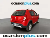 Usado Dacia Sandero Stepway 90 CV (66 kW) 2011 Rojo Utilitario
