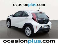Usado Toyota Aygo Play 72 CV (52 kW) 2023 Blanco Utilitario