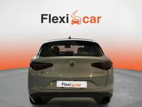 Usado Alfa Romeo Stelvio Ti 211 CV (155 kW) 2022 Blanco SUV