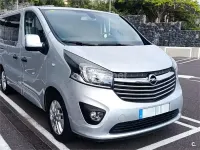 Usado Opel Vivaro 145 CV (106 kW) 2015 Gris / plata Monovolumen