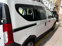 Usado Dacia Dokker Stepway 90 CV (66 kW) 2017 Blanco Monovolumen