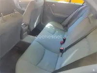 Usado Mercedes C180 Classic 143 CV (105 kW) 2003 Azul Berlina