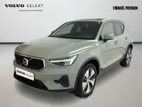 Usado Volvo XC40 Core 163 CV (119 kW) 2025 Verde SUV