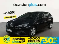Usado Opel Astra Selective 150 CV (110 kW) 2019 Negro Familiar