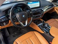 Usado BMW 530e Comfort Edition 292 CV (214 kW) 2020 Gris / plata Berlina