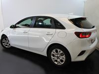 Usado Kia Ceed 120 CV (88 kW) 2023 Blanco Utilitario
