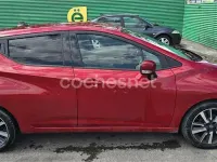 Usado Nissan Micra Acenta 90 CV (66 kW) 2017 Rojo Utilitario