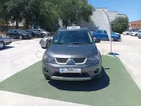 Usado Mitsubishi Outlander Plus 156 CV (114 kW) 2007 Gris / plata SUV