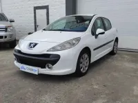 Usado Peugeot 207 68 CV (50 kW) 2009 Blanco Utilitario