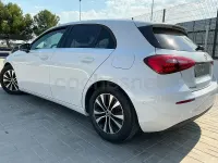 Usado Mercedes A200 163 CV (119 kW) 2019 Blanco Berlina