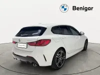 Begagnad BMW 120 Shadowline 190 HK (139 kW) 2022 Vit Halvkombi