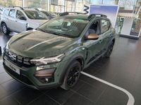 Usado Dacia Sandero Extreme 101 CV (74 kW) 2025 Verde Berlina