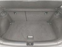 Usado VW Polo Life 95 CV (69 kW) 2024 Gris/plata Utilitario