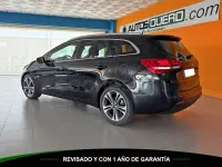 Usado Kia Ceed Sportswagon 136 CV (100 kW) 2016 Negro Familiar