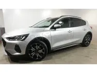 Usado Ford Focus Active X 155 CV (114 kW) 2024 Gris / plata Berlina