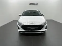 Usado Hyundai i20 100 CV (73 kW) 2025 Blanco Utilitario