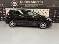 Usado Peugeot 3008 200 CV (147 kW) 2014 Negro Familiar